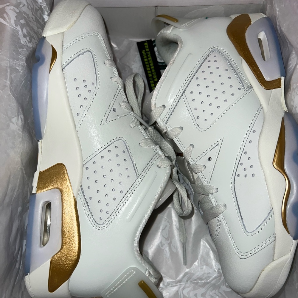 Air Jordan 6 Retro Low Lunar New Year (2022)